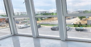 Панорамное остекление балкона Тара цена от 11 тыс. руб. м/п.