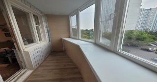 Застеклить лоджию Тара цена от 9752 руб. м/п. за 50 часов